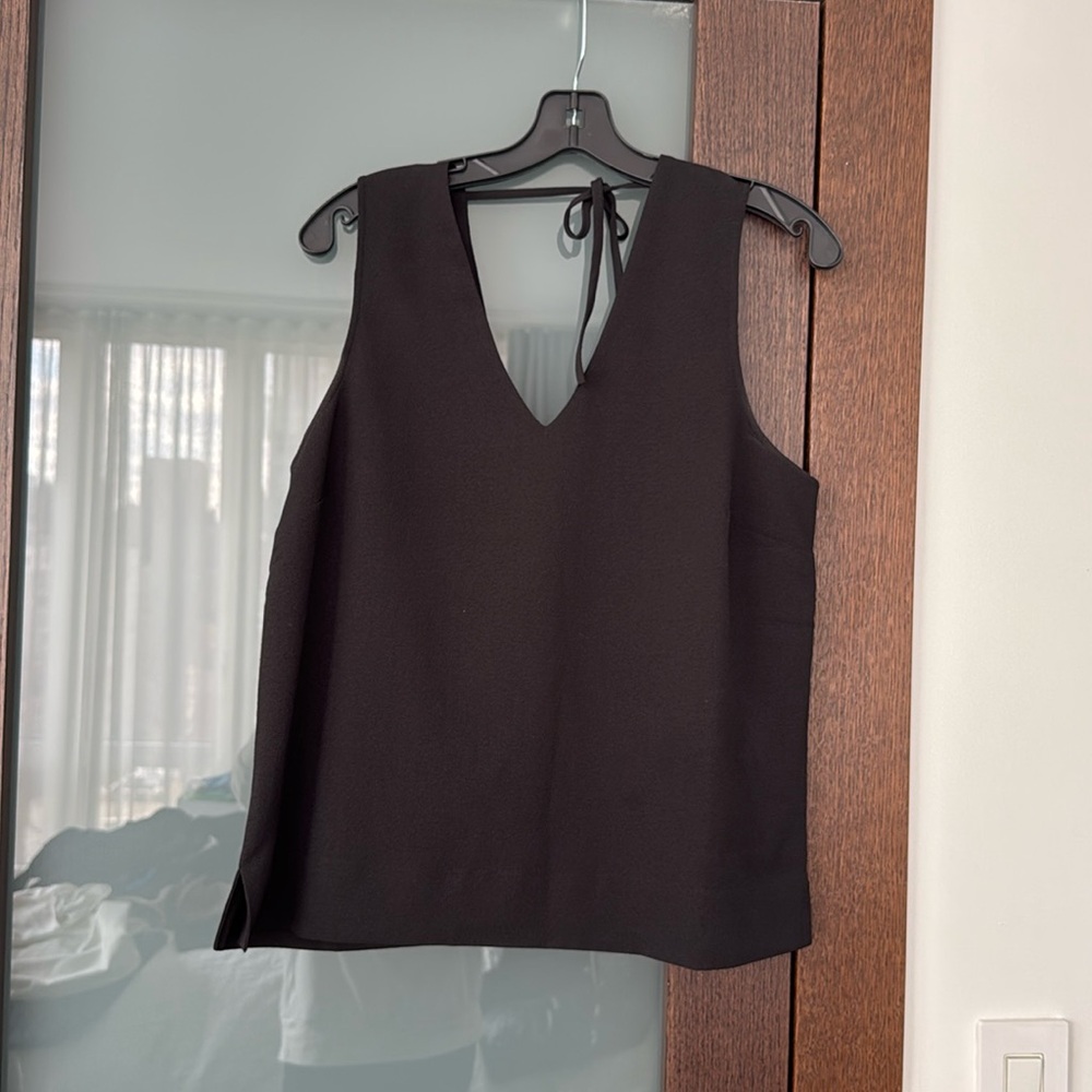 NWOT Gianni Top